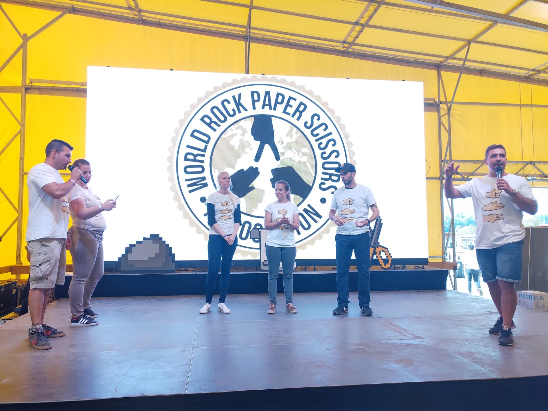 Players competing on a WRPSA tournament stage in Hungary in 2019